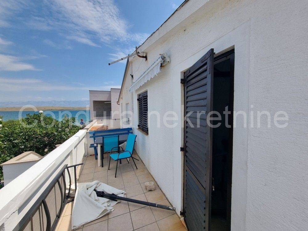 Apartman na moru, Prodaja, Vir, Vir