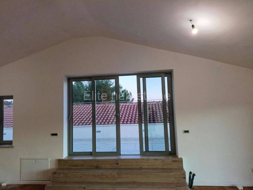 Stan u kući, Prodaja, Rijeka, Zapad