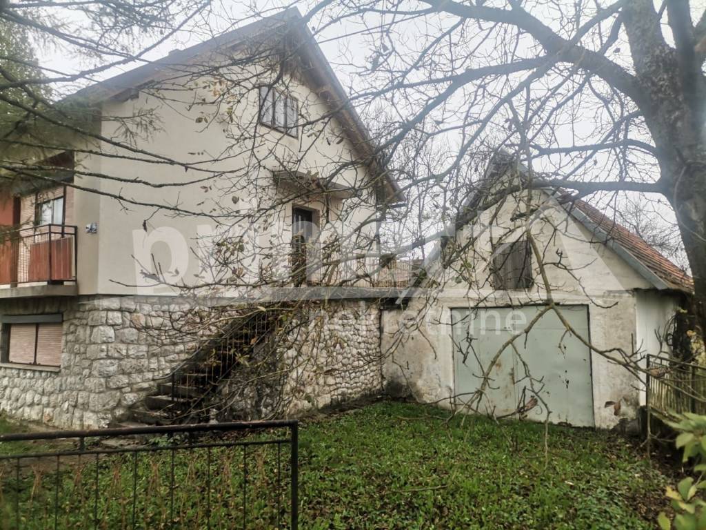 Kuća, Prodaja, Plaški, Lapat