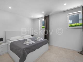 Samostojeća kuća, Prodaja, Šibenik - Okolica, Žaborić