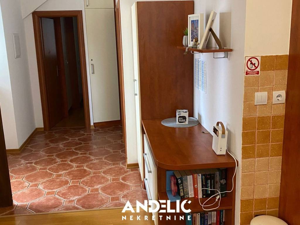 Stan u zgradi, Prodaja, Split, Split
