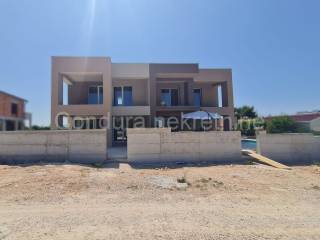Apartman s okućnicom, Prodaja, Vir, Vir