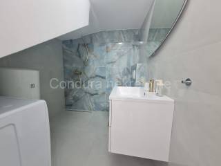 Apartman s okućnicom, Prodaja, Vir, Vir