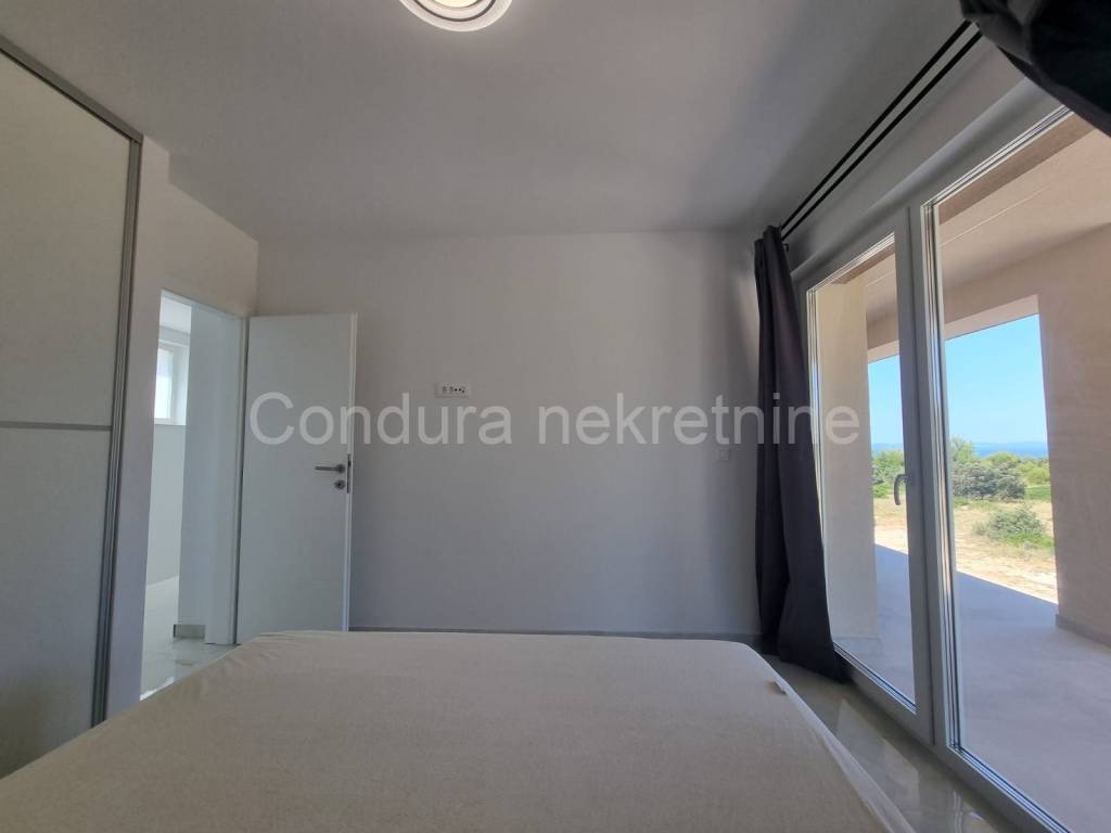 Apartman s okućnicom, Prodaja, Vir, Vir
