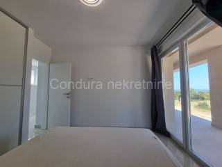 Apartman s okućnicom, Prodaja, Vir, Vir