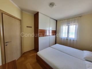 Apartman na moru, Prodaja, Nin, Zaton