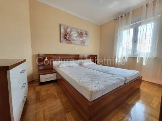 Apartman na moru, Prodaja, Nin, Zaton