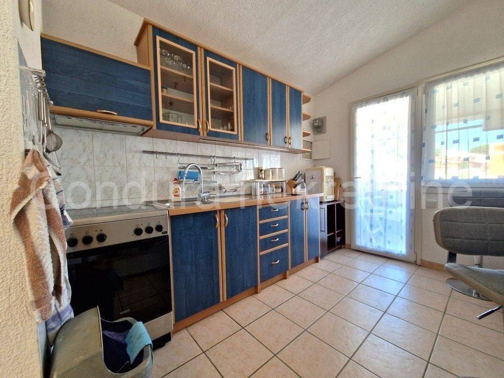 Apartman na moru, Prodaja, Vir, Vir