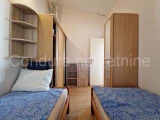 Apartman na moru, Prodaja, Vir, Vir