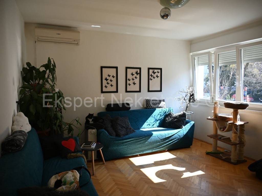 Stan u zgradi, Prodaja, Split, Split