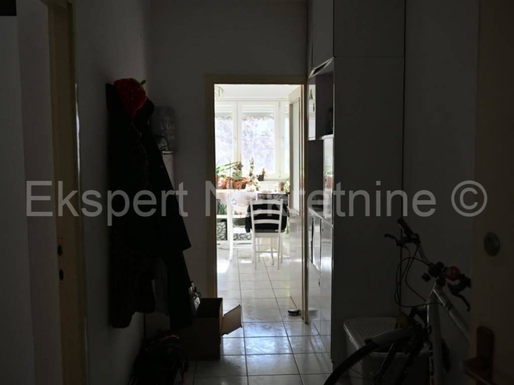 Stan u zgradi, Prodaja, Split, Split