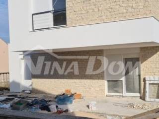 Vila, Prodaja, Vir, Vir