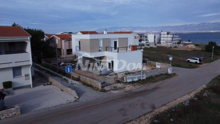 Vila, Prodaja, Vir, Vir