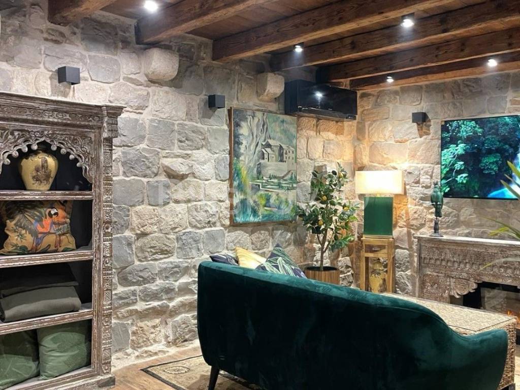 Kuća u nizu, Prodaja, Kaštela, Kaštel Stari