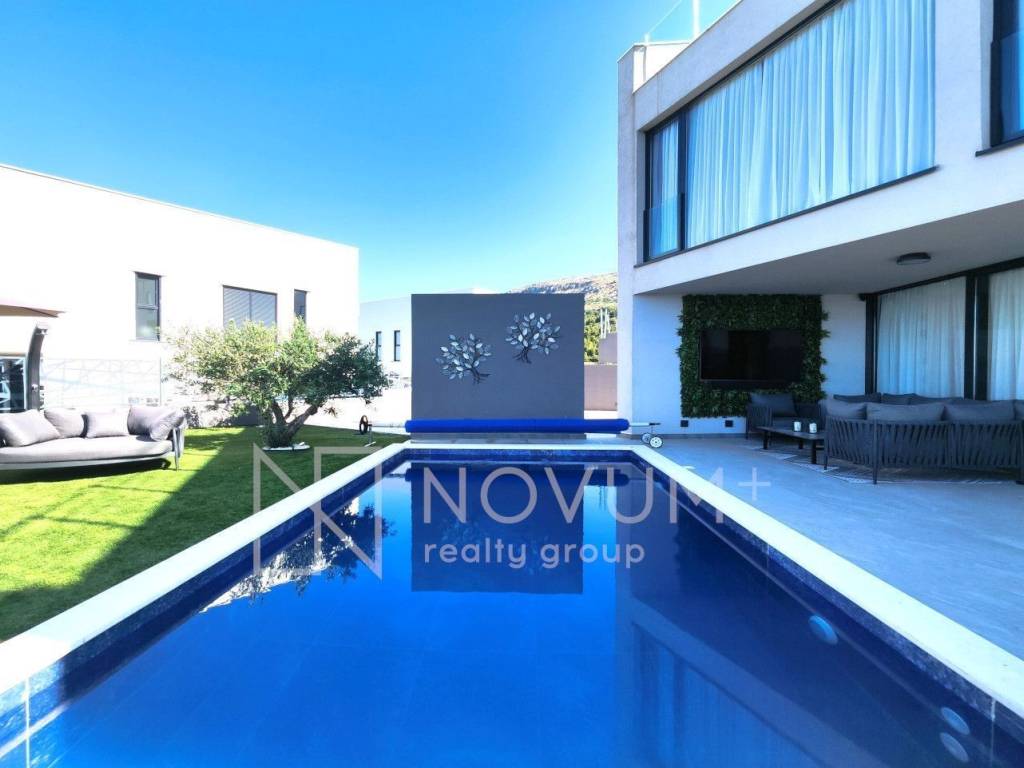 Vila, Prodaja, Podstrana, Podstrana