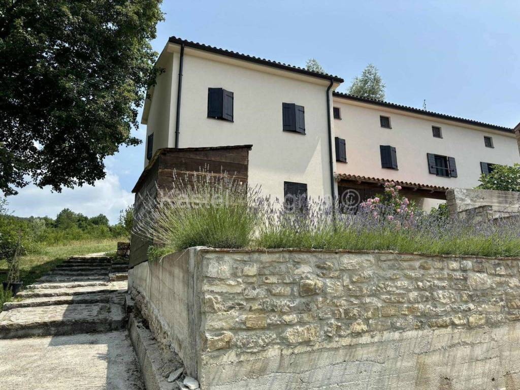 Dvojna kuća, Prodaja, Grožnjan, Grožnjan