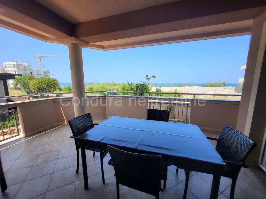 Apartman na moru, Prodaja, Nin, Zaton