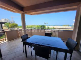 Apartman na moru, Prodaja, Nin, Zaton