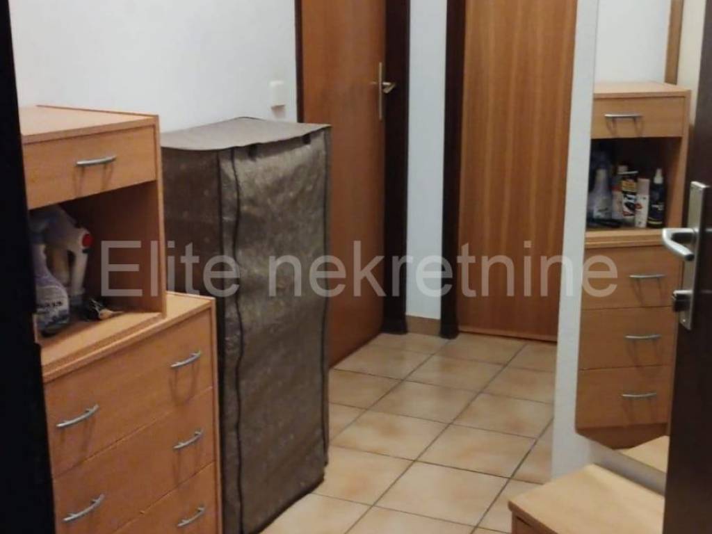 Stan u zgradi, Prodaja, Crikvenica, Crikvenica