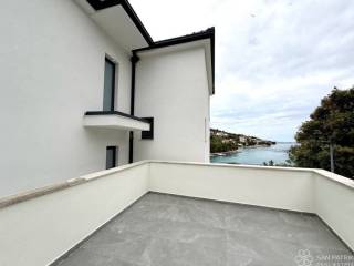 Luksuzna kuća, Prodaja, Rogoznica, Ražanj