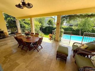 Vila, Prodaja, Kaštela, Kaštel Lukšić