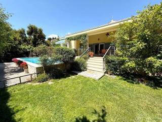 Vila, Prodaja, Kaštela, Kaštel Lukšić