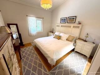 Vila, Prodaja, Kaštela, Kaštel Lukšić