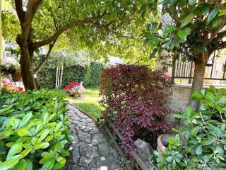 Vila, Prodaja, Kaštela, Kaštel Lukšić