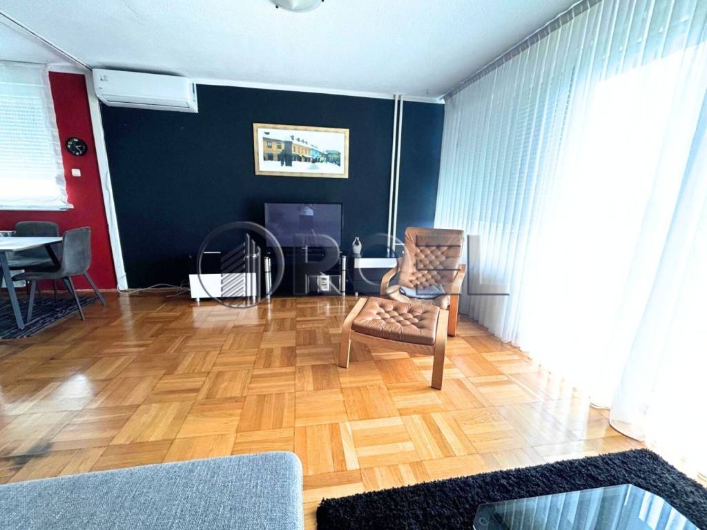 Stan u zgradi, Najam, Zagreb, Donji Grad