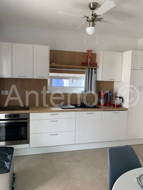 Apartman na moru, Prodaja, Nin, Nin