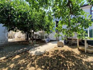 Apartmanska kuća, Prodaja, Vir, Vir