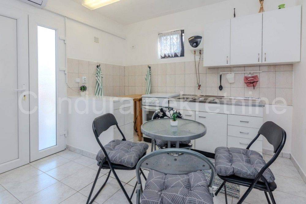 Apartmanska kuća, Prodaja, Vir, Vir