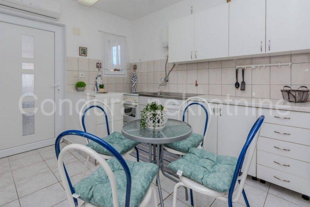 Apartmanska kuća, Prodaja, Vir, Vir