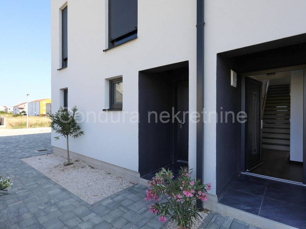 Apartman na moru, Prodaja, Privlaka, Privlaka
