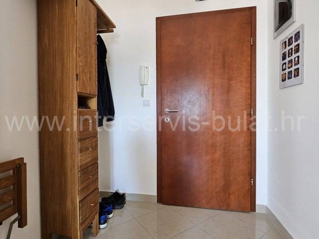 Stan u zgradi, Prodaja, Primošten, Primošten