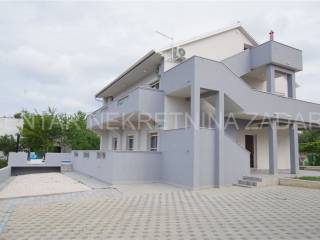 Apartmanska kuća, Prodaja, Zadar - Okolica, Kožino