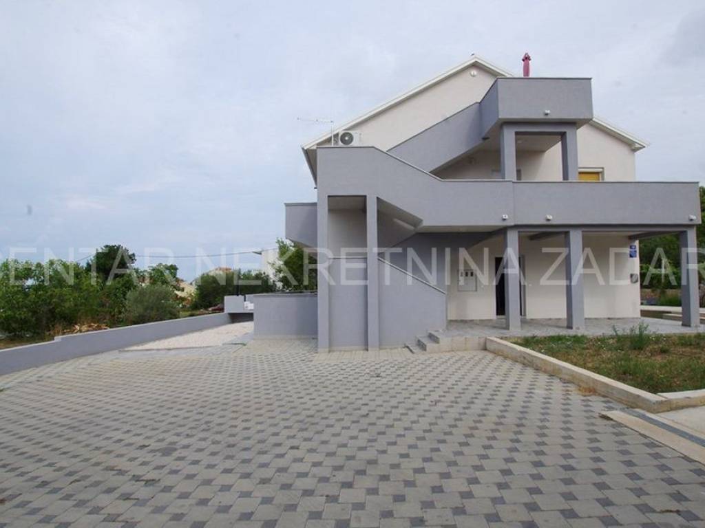 Apartmanska kuća, Prodaja, Zadar - Okolica, Kožino