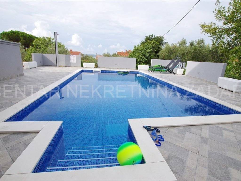 Apartmanska kuća, Prodaja, Zadar - Okolica, Kožino