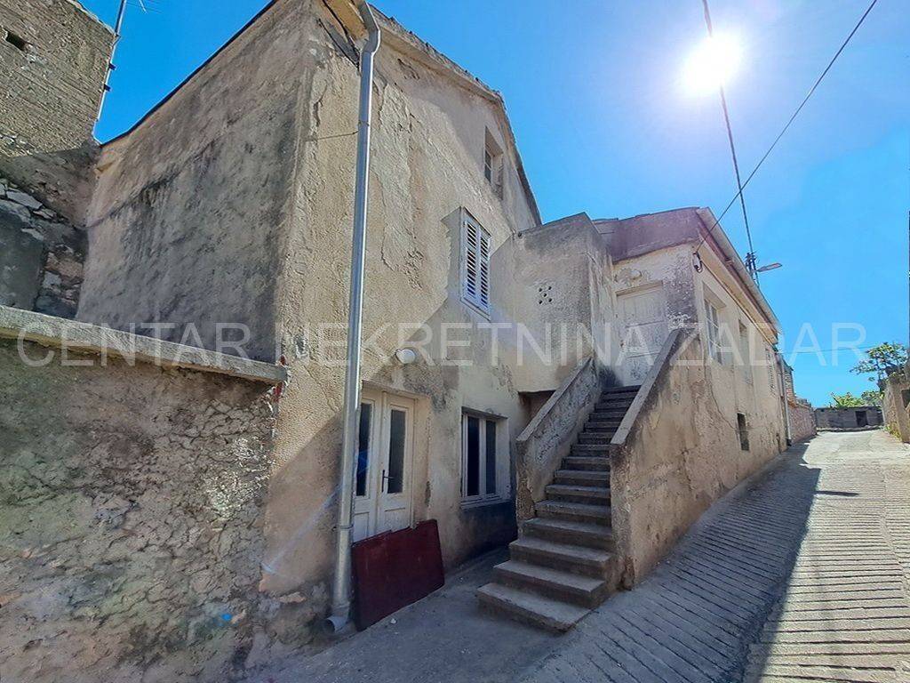 Kuća u nizu, Prodaja, Kali, Kali