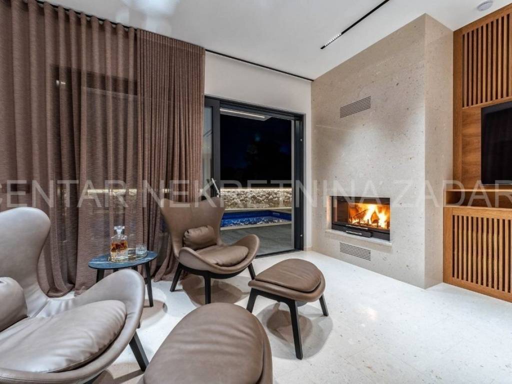 Luksuzna kuća, Prodaja, Privlaka, Privlaka