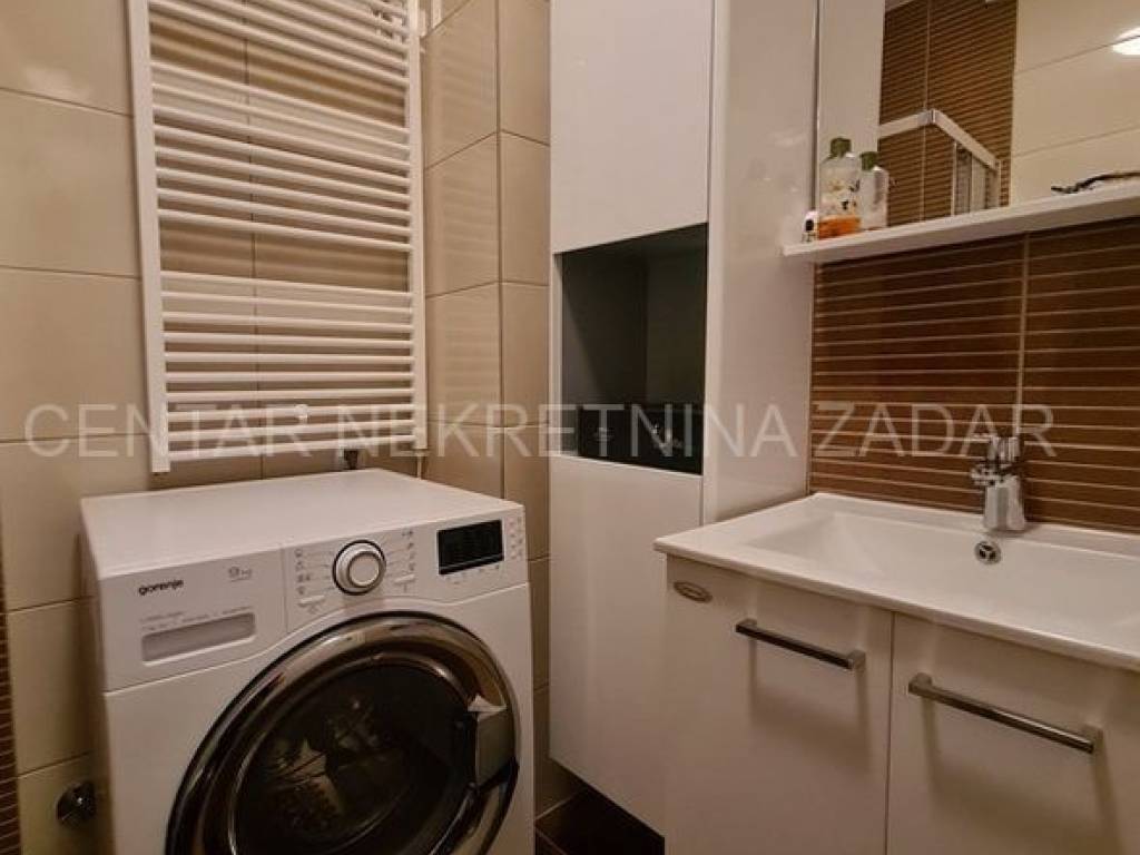 Stan u zgradi, Prodaja, Sveti Filip i Jakov, Turanj