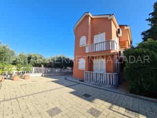 Apartmanska kuća, Prodaja, Sveti Filip i Jakov, Sveti Filip i Jakov