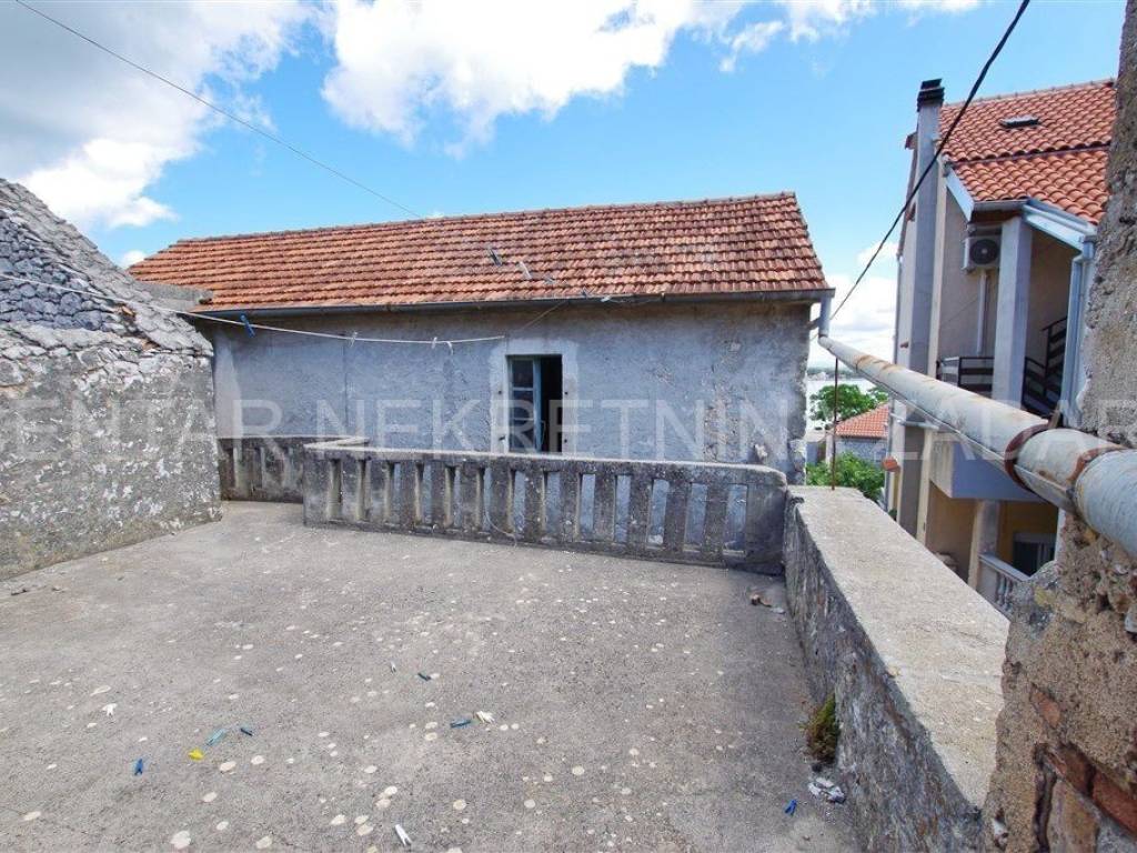 Kamena kuća, Prodaja, Tkon, Tkon