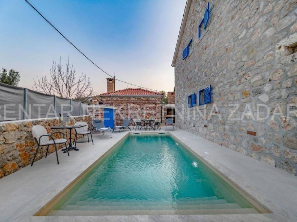 Vila, Prodaja, Pašman, Ždrelac