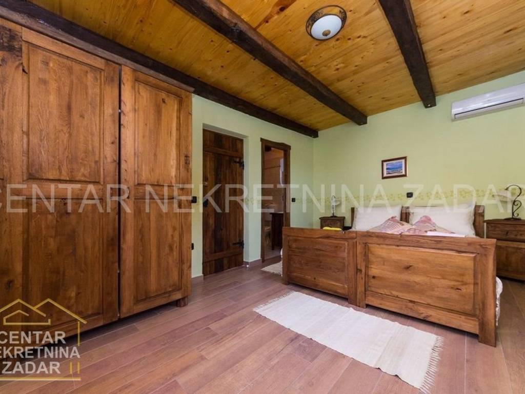 Kamena kuća, Prodaja, Posedarje, Posedarje