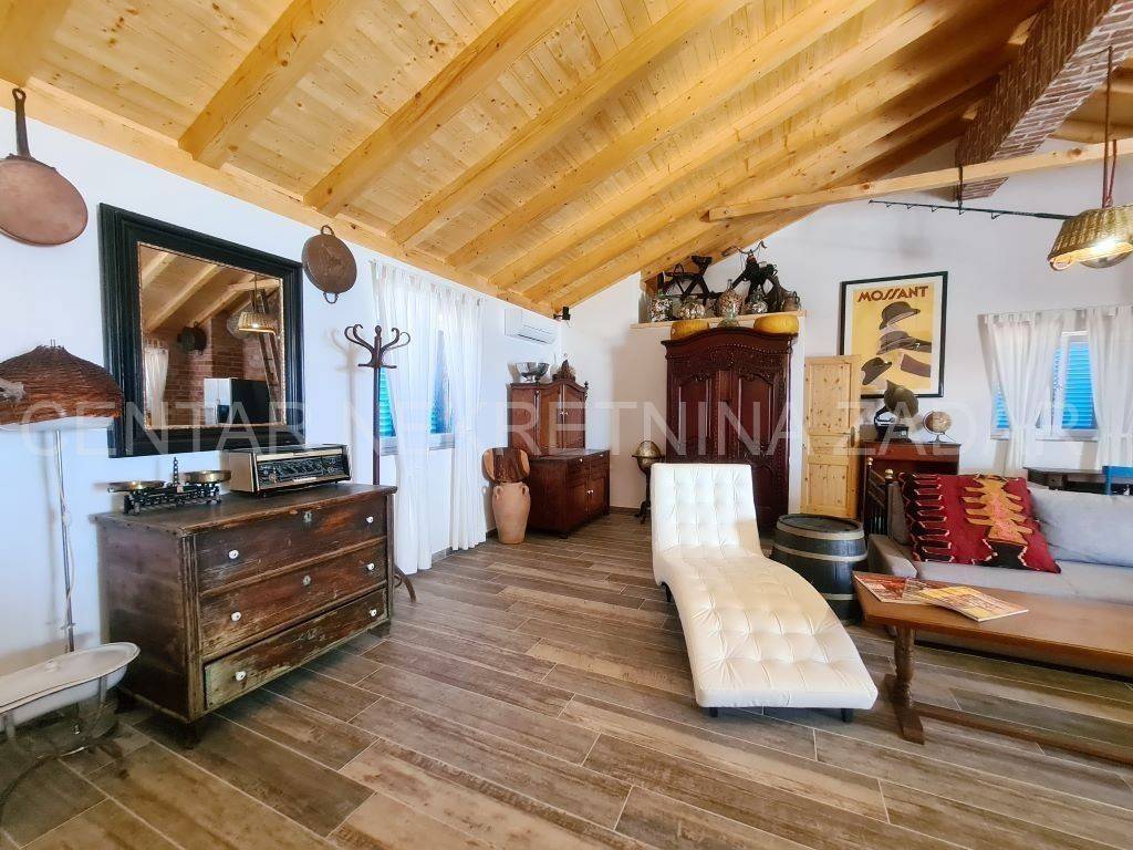 Vila, Prodaja, Pašman, Ždrelac