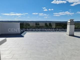 Luksuzna vila, Prodaja, Benkovac, Tinj