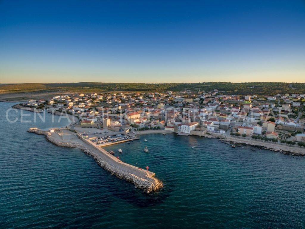 Apartmanska kuća, Prodaja, Ražanac, Ražanac