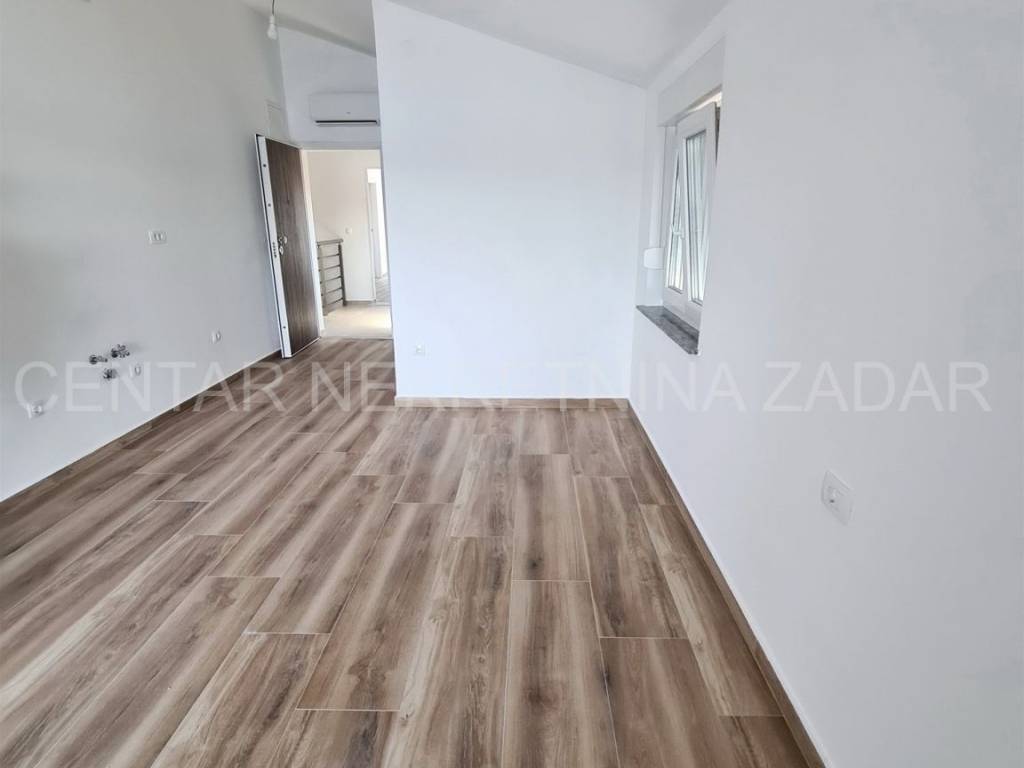 Stan u zgradi, Prodaja, Sveti Filip i Jakov, Turanj
