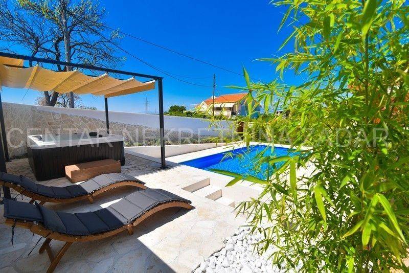 Samostojeća kuća, Prodaja, Sukošan, Debeljak